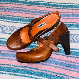 Tsubo pumps sz 37